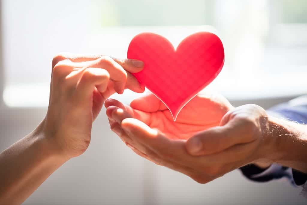 Finding Your Voice: How Creative Expression Therapy Can Help
